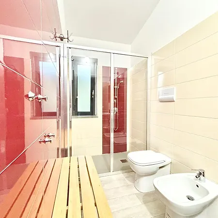 里奇奥公寓 * 丁达利